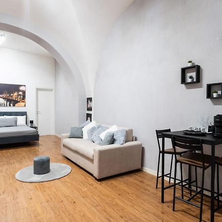 House Visconti Apartment บารี ภายนอก รูปภาพ