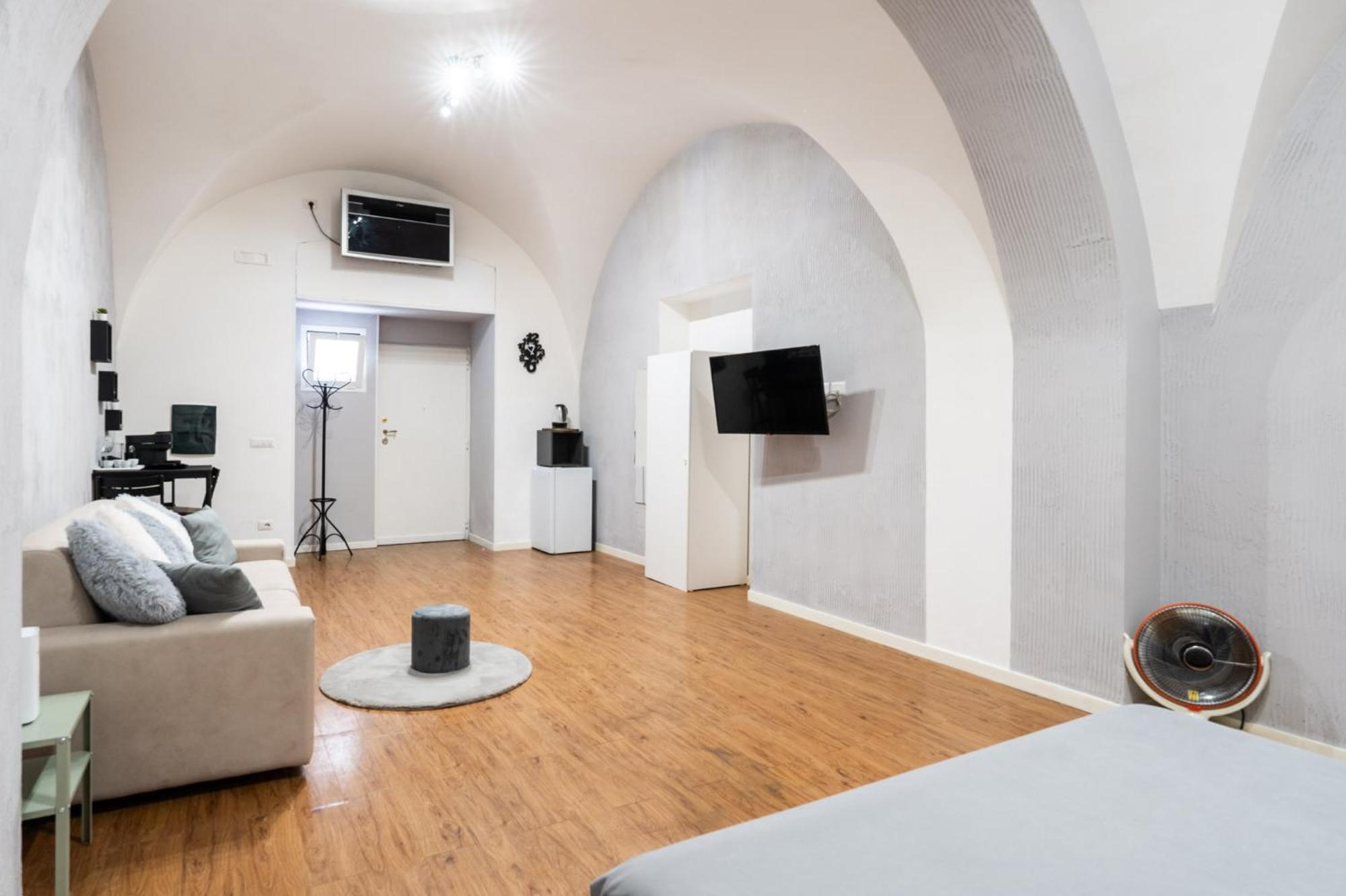 House Visconti Apartment บารี ภายนอก รูปภาพ